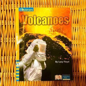 Volcanoes By Lucy Floyd